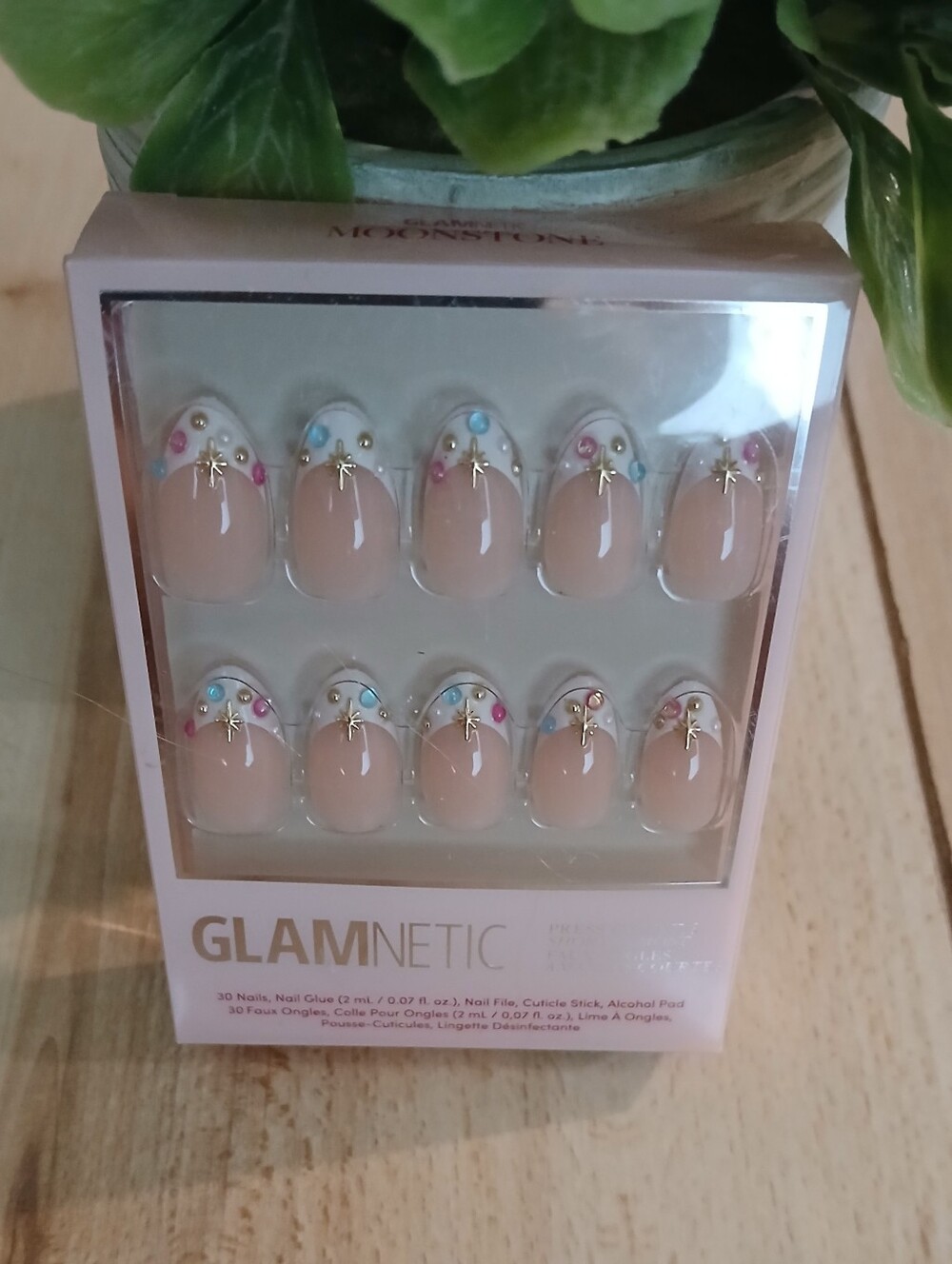 Glamnetic Press On Nails Short Almond Sparkle & Gem Collection Moonstone